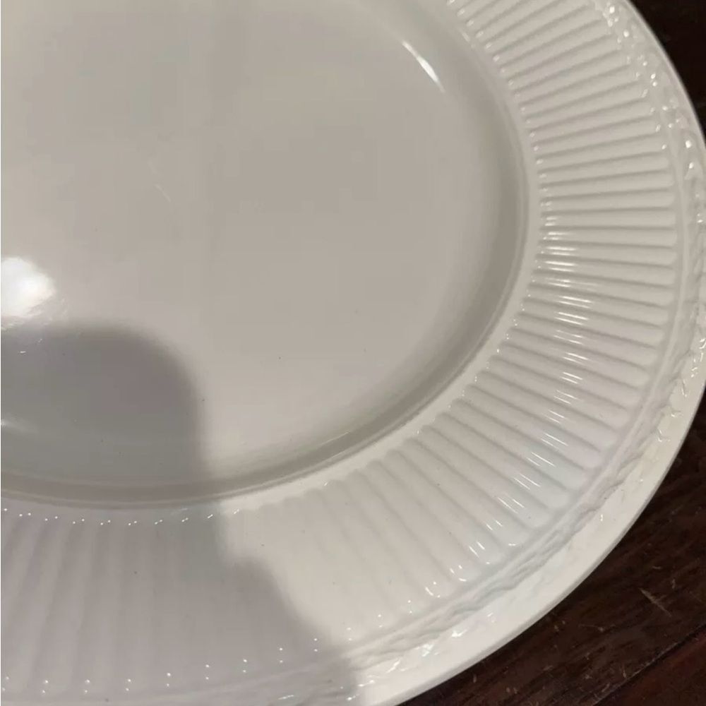 EDME 1 Wedgwood of Etruria barlaston Cream White  Dinner Plate 10 1/2” Diameter